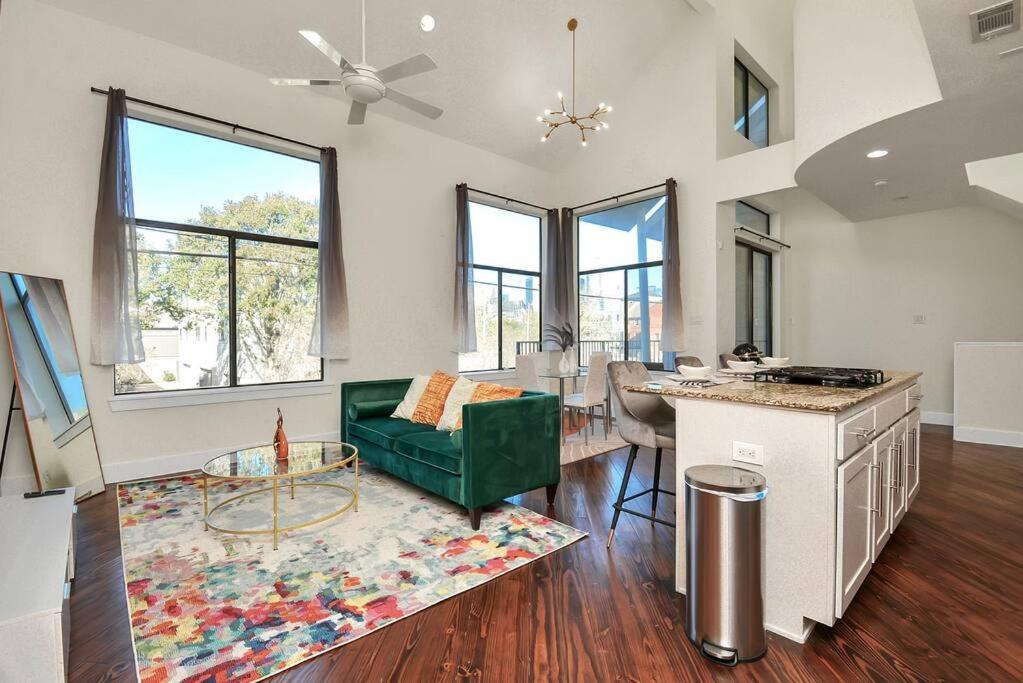 3Br/3.5Ba Three Story East Downtown Townhouse With View Villa ฮูสตัน ภายนอก รูปภาพ