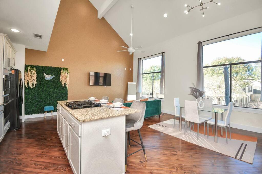 3Br/3.5Ba Three Story East Downtown Townhouse With View Villa ฮูสตัน ภายนอก รูปภาพ