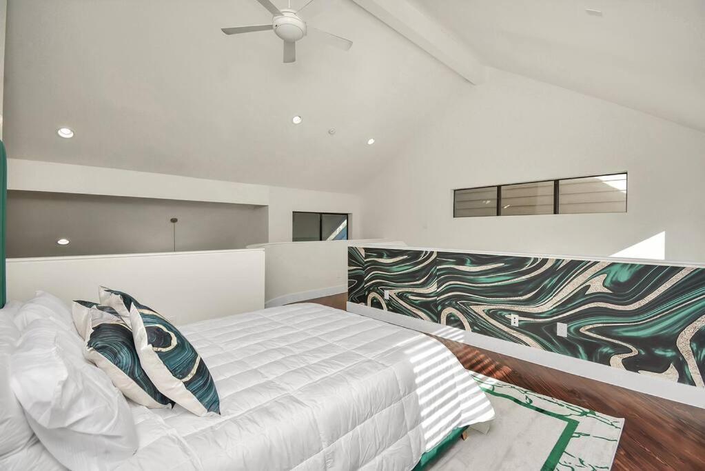 3Br/3.5Ba Three Story East Downtown Townhouse With View Villa ฮูสตัน ภายนอก รูปภาพ